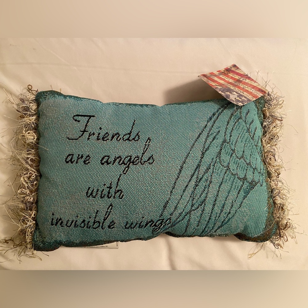 Decorative pillow